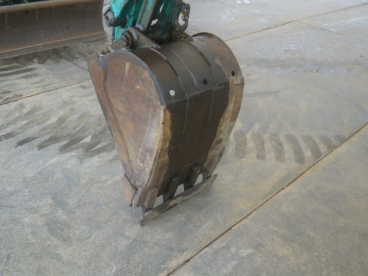 สวยๆ PC30MR-1 ห้องเก๋ง ปี2000 3,300ชม. นำเข้าจากญี่ปุ่น โทร .092-929-9942 ธีรเทพ (แบงค์)