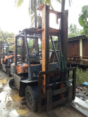 ขายด่วนรถตัก/รถฟอร์คลิฟท์
