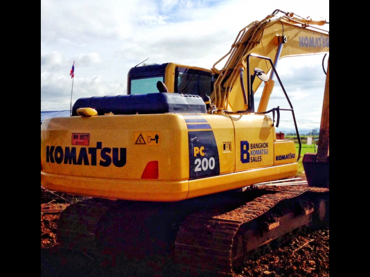 สมชาย35 เอ็นจิเนียริ่งบริการเครื่องจักรเช่า  แบคโฮ รถสิบล้อดรัมพ์ แทรกเตอร์ D4,D5 รถน้ำ รถบด10ตัน