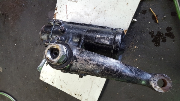 กระปุกพวงมาลัยเพาเวอร์ UD กระปุกพวงมาลัยเพาเวอร์ UD