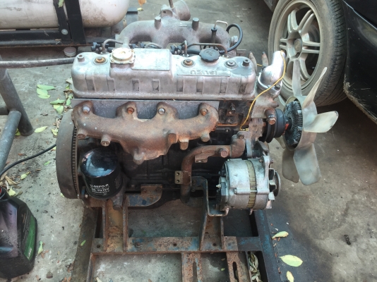 ขายเครื่องอีซูซู4ja 2500ccพร้อมแท่น