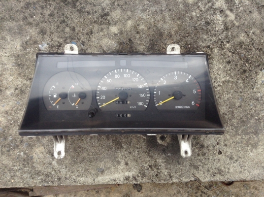 ขายไมล์รถตู้หัวจรวด