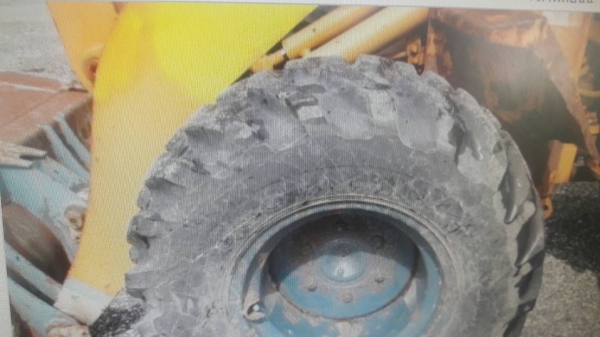 ขายรถตักเก่านอก ยี่ห้อ KOMATSU รุ่น WA30-2 จากญี่ปุ่น ยังไม่ได้ใช้งานในไทย ขายตามสภาพ/ใช้งานได้จริง ขายราคา275,000 บาท ขายรถตักเก่านอก ยี่ห้อ KOMATSU รุ่น WA30-2 จากญี่ปุ่น ยังไม่ได้ใช้งานในไทย ขายตามสภาพ/ใช้งานได้จริง ขายราคา275,000 บาท