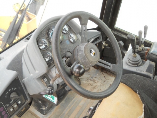 CAT 914G รถนำเข้า สภาพดีมาก ขายถูก โทร.090-986-2521 อ๊อบ