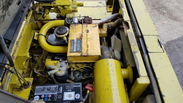 ขายด่วนรถตักมิตซูบิชิเอวอ่อนWS300A.TURBOเทอร์โบนำเข้ามาใหม่จากญี่ปุ่นตักยก2.5คิวยกสูง3เมตรรถขับเคลื่อน4ล้อรถนอกเพิ่งนำเข้ามายังไม่เคยใช้งานในเมืองไทยเลย