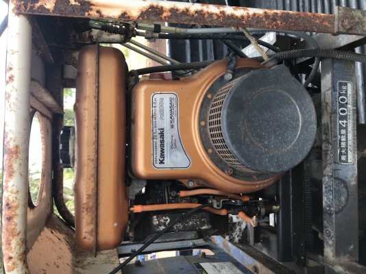 รถกะบะ ตีนตะขาบ