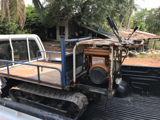 รถกะบะ ตีนตะขาบ