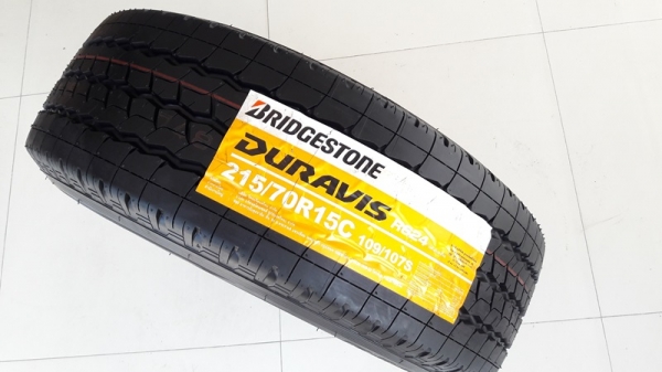 ล้อกะทะผ่า ขอบ15 6รู พร้อมยางใหม่215/70/15 2 ล้อ ล้อกะทะผ่า ขอบ15 6รู พร้อมยางใหม่215/70/15 2 ล้อ