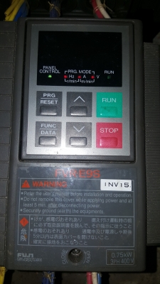 ขายอินเวเตอร์ 1 แรงม้า14ตัวละ3,000 บาท  5แรงม้า1ตัวๆละ 7,000บาท 3แรงม้า2ตัวๆละ 5000 บาท