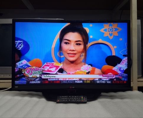 LED TV LG รุ่น 32LM4900 ขนาด 32 นิ้ว มีรีโมท สภาพใหม่มาก