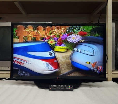 LED TV LG รุ่น 32LM4900 ขนาด 32 นิ้ว มีรีโมท สภาพใหม่มาก LED TV LG รุ่น 32LM4900 ขนาด 32 นิ้ว มีรีโมท สภาพใหม่มาก