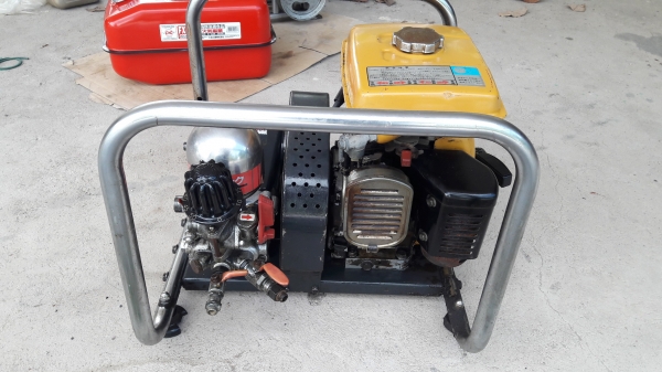 ปั้ม3สูบMaruyama เสื้อดำms-310