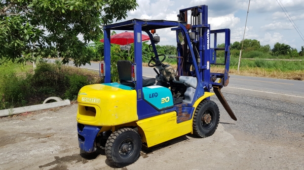 ขายด่วนรถยกKOMATSU FG20-14 ยก2ตันยกสูง3เมตรยกจริงให้ดูของหนัก2ตันได้จริงยางตัน4เส้นงากะดกได้ใส่บุ่งกี๋ได้รถนอกเพิ่งนำเข้ามายังไม่เคยใช้งานในเมืองไทยเลย