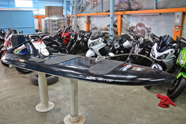 ขาย Surf jet 400cc เพียง 49,000 บาทเท่านั้น ขาย Surf jet 400cc เพียง 49,000 บาทเท่านั้น
