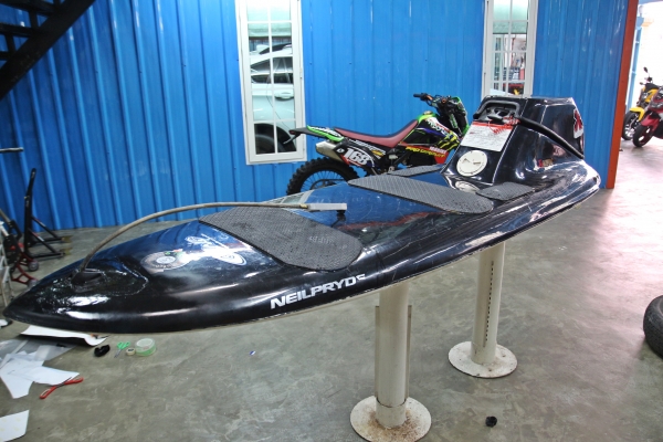 ขาย Surf jet 400cc เพียง 49,000 บาทเท่านั้น ขาย Surf jet 400cc เพียง 49,000 บาทเท่านั้น