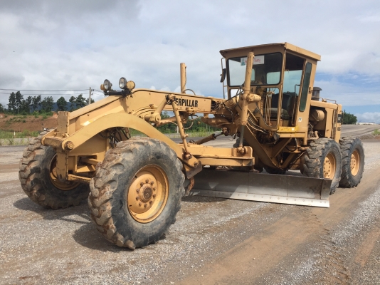 ขายรถเกรด  140G 72V- 9423  เล่มทะเบียน