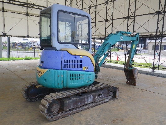 รถขุด KOMATSU PC30MR-1