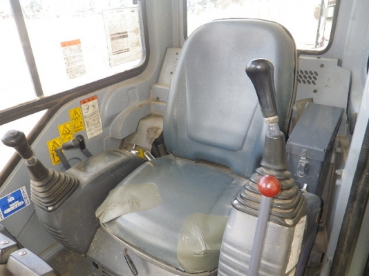 รถขุด KOMATSU PC30MR-1