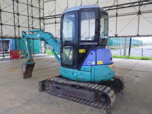 รถขุด KOMATSU PC30MR-1