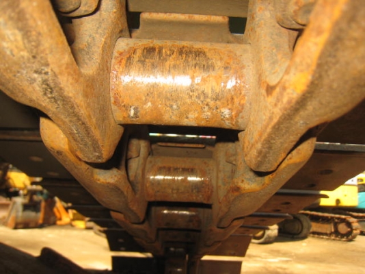 รถขุด Kobelco SK135SR-2 YY05