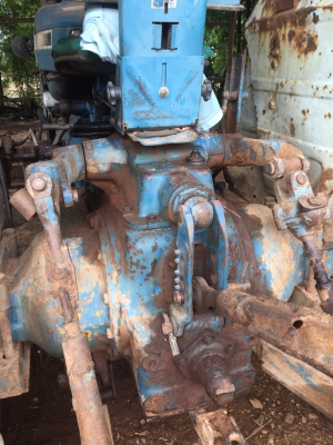 FORD77T-3 อุปกรณ์4ชิ้น. ดันหน้า ผาน7. ผานขุด ผานยกร่อง