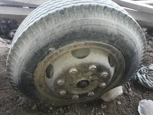 ขายคัซซีหัวยาวพร้อมช่วงล่างเฟืองท้าย คานหน้า 0857389138