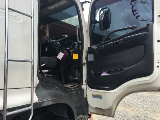 พ่วง 22 ล้อ HINO 344 ปี 57 เบรคแห้ง ท่อสั้นตัวS กระบะเหล็ก - ดั้ม ไมล์ 230,000 กม. สภาพสวยพร้อมใช้ พร้อมโอน ราคา 2.8 ล้านต่อรอง พ่วง 22 ล้อ HINO 344 ปี 57 เบรคแห้ง ท่อสั้นตัวS กระบะเหล็ก - ดั้ม ไมล์ 230,000 กม. สภาพสวยพร้อมใช้ พร้อมโอน ราคา 2.8 ล้านต่อรอง