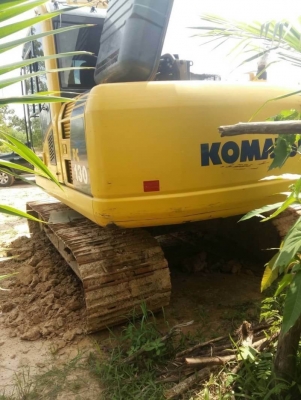 ขายดาวน์ 195,000 บาท KOMATSU PC130-8 3xxx ชม    28 งวด x76,300 บาท = 2,128,000 บาท  ค้างแล้ว 3 งวด   โทร &amp;ไอดีไลน์ 0610710295