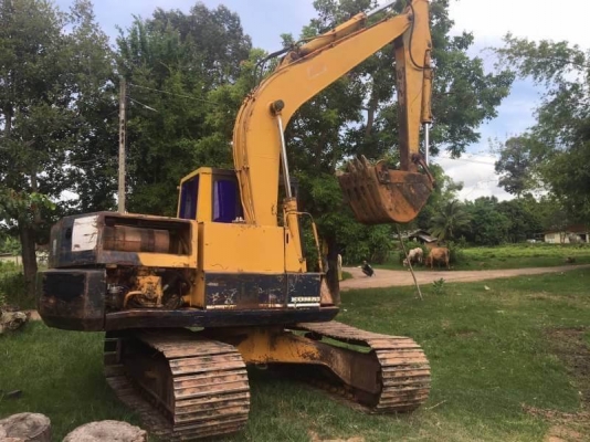 ขาย 255,000 บาท KOMATSU PC100-3 สภาพสวย พร้อมใช้งาน เครื่องปั้มดี โซ่ช่วงล่างสวย เอวแน่น รถทำงานดีเร็วไม่โหลด เอกสารแจ้งจำหน่าย  รถอยู่ จ.ร้อยเอ็ด โทร&amp;ไอดีไลน์ 0610710295