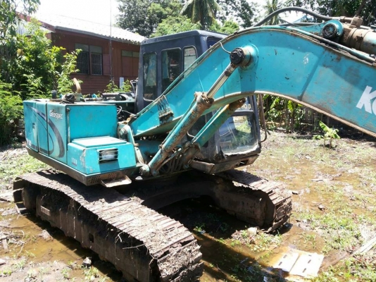 ขายรถขุดโกเบลโก้SK100-2มาร์คทรู 04สภาพใช้งานประจำ