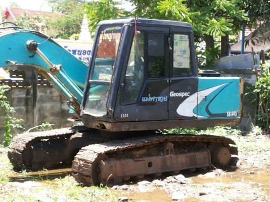 ขายรถขุดโกเบลโก้SK100-2มาร์คทรู 04สภาพใช้งานประจำ