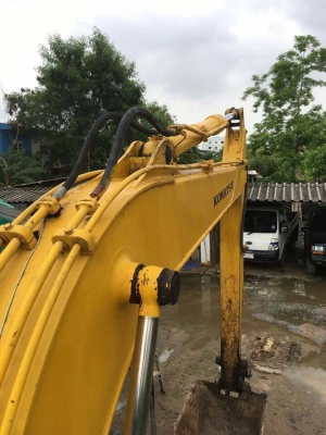 รถขุด KOMATSU PC120-3 สภาพรถสวยมาก ๆ มีเอกสารใบอินวอยล์ครบถ้วนสมบูรณ์ มีคลิปการทำงานส่งให้ทางไลน์ให้ได้ครับ..