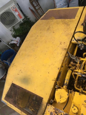 รถขุด KOMATSU PC120-3 สภาพรถสวยมาก ๆ มีเอกสารใบอินวอยล์ครบถ้วนสมบูรณ์ มีคลิปการทำงานส่งให้ทางไลน์ให้ได้ครับ..