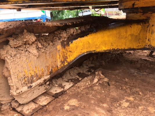 รถขุด KOMATSU PC120-3 สภาพรถสวยมาก ๆ มีเอกสารใบอินวอยล์ครบถ้วนสมบูรณ์ มีคลิปการทำงานส่งให้ทางไลน์ให้ได้ครับ..