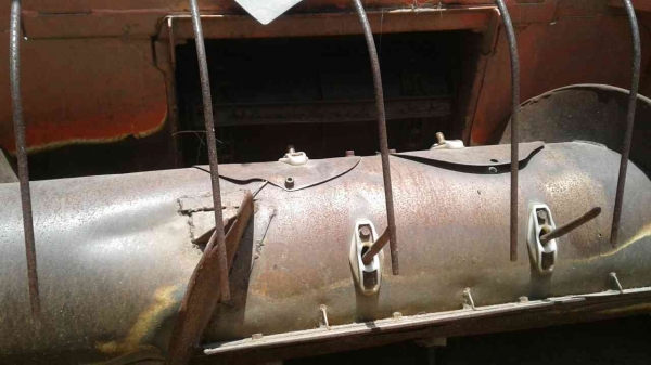 รถเกี่ยวข้าว คูโบต้าdc60 รองกระสอบ ปี53พร้อมเทนเลอร์ลากจูง