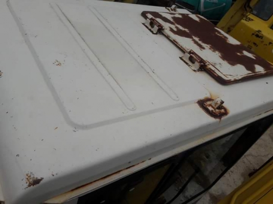 ขายKOMATSU PC60-6  เก่าญี่ปุ่นแท้  สภาพสวย เดิมๆๆ  ใช้งานมาแค่ 3,XXX  ชั่วโมง  ลองระบบกันได้ทุกวัน  โทร  089-3818694  ดวงนภา