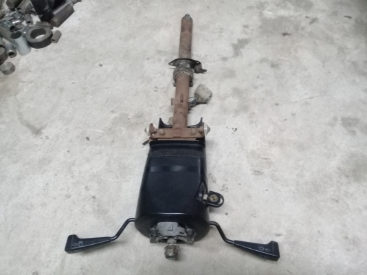 ขายคอพวงมาลัย bmw e30