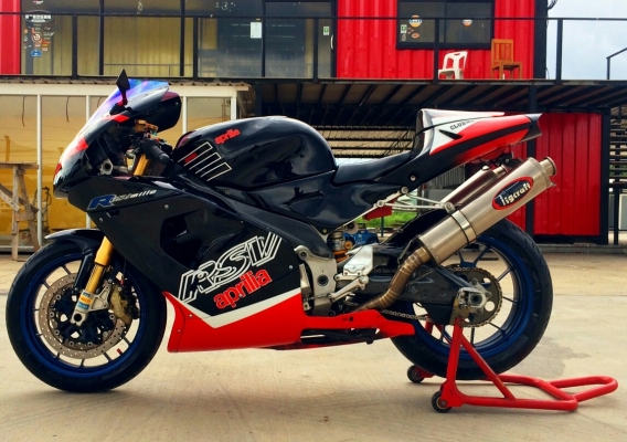 Aprilia RSV1000 Mille R 2002