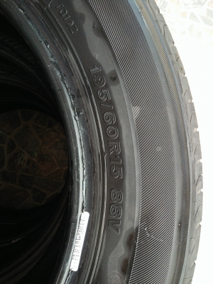 ขายยาง Bridgestone turanza gr 100 195-60-15 ปี 2014 สภาพดี 1 ชุด ไม่มีรั่ว ไม่เคยปะ ดอกยังหนา ใช้ได้อีกนาน ขาย 5500 สนใจด่วนๆ 093-9249456