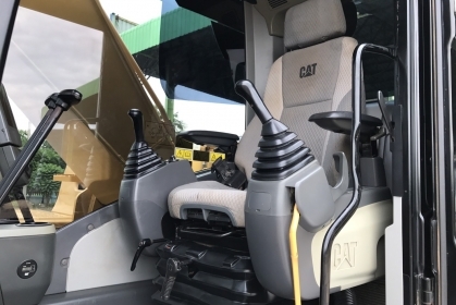 ขาย!! >>> CAT 320D สวยเต็ม ไมล์ 5,300 ชั่วโมง <<< เบอร์ติดต่อ 098-7155789 086-4631102