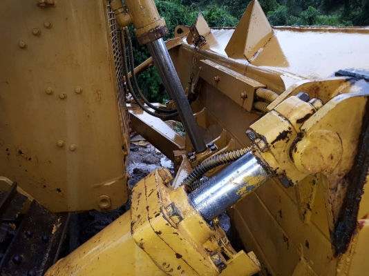 ขาย!! >>> CAT D6H พร้อมใช้งาน 990,000 บาท <<< เบอร์ติดต่อ 098-7155789 086-4631102