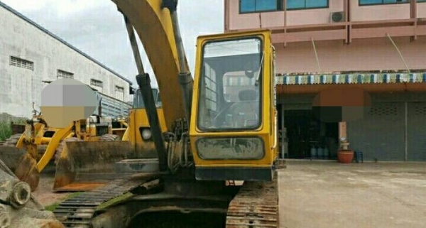 ขาย!! >>> Komatsu Pc120 รุ่น 1 360,000บาท <<< เบอร์ติดต่อ 098-7155789 086-4631102