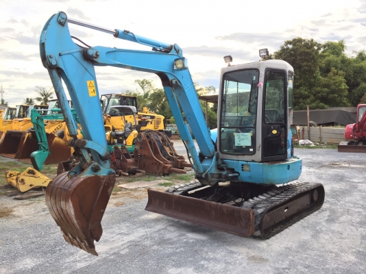 HITACHI EX40U ขนาด 4ตัน สวยงามมากๆ โทร.090-986-2521 อ๊อบ