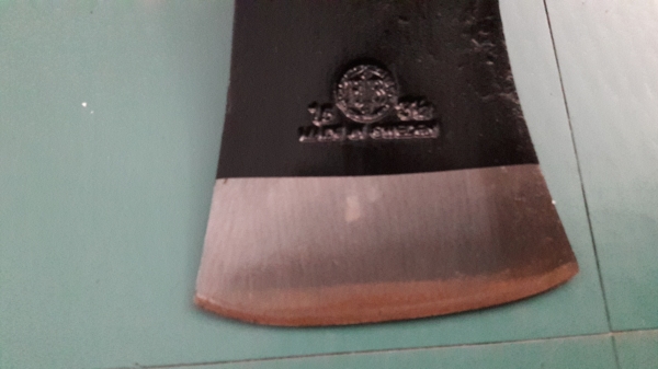 ขายหัวขวาน3 1/2ปอน HULT'S CELEBRATED AXES. MADE IN SWEDEN.