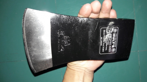 ขายหัวขวาน3 1/2ปอน HULT'S CELEBRATED AXES. MADE IN SWEDEN.