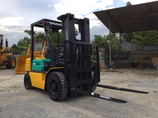 ขาย ฟอร์คลิฟท์ KOMATSU 2.5 ตัน เสาสูง 4.50 เมตร ญี่ปุ่นแท้ โทร.090-986-2521 อ๊อบ