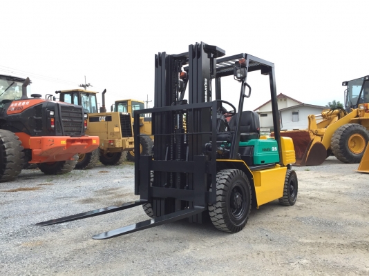 ขาย ฟอร์คลิฟท์ KOMATSU 2.5 ตัน เสาสูง 4.50 เมตร ญี่ปุ่นแท้ โทร.090-986-2521 อ๊อบ