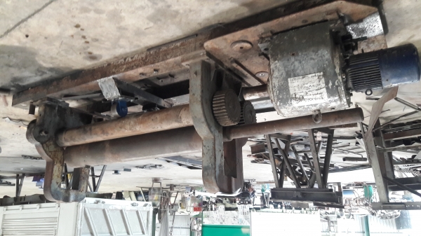 ขายเครื่องม้วนเก่านอกม้วนหนาม้วนหนา9มิลยาว1900มิลราคา75,000ติดต่อ0634913445