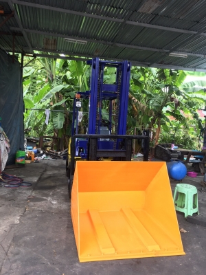 ขาย โคมะสุ ขีด 14.ดีเซล 3ตันเสา 4 เมตรติดฮิ้ง ขาย โคมะสุ ขีด 14.ดีเซล 3ตันเสา 4 เมตรติดฮิ้ง