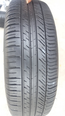 ขายล้อNISSAN March MC 15  ยางปี15  4 ล้อ